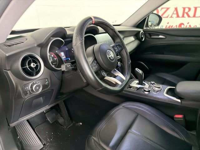 2020 Alfa Romeo Stelvio Base