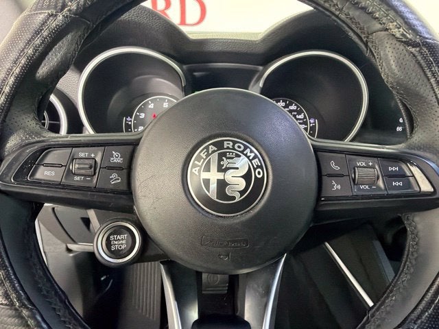 2020 Alfa Romeo Stelvio Base