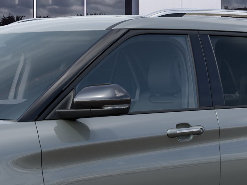 2027 Ford Explorer 4-Door 4DR 4WD PLTNM