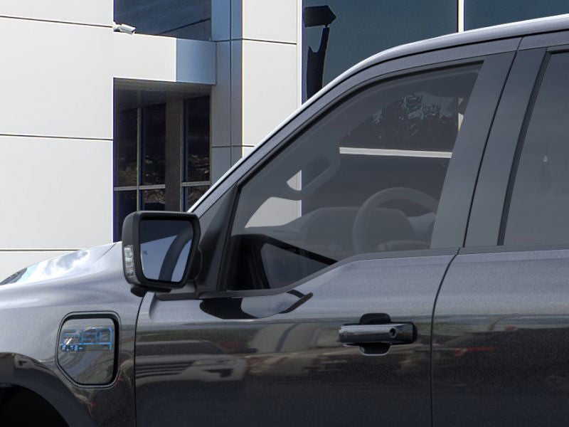 2025 Ford F-150 Lightning Flash™