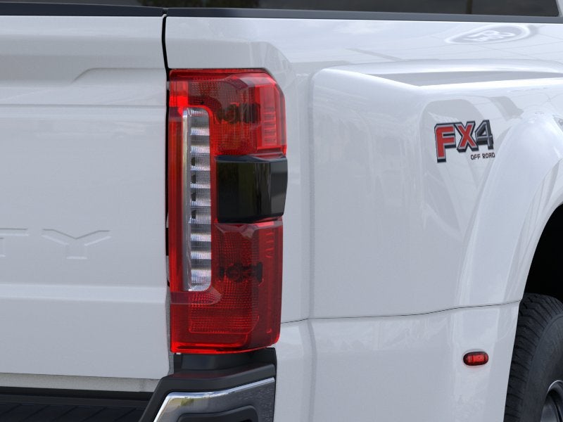 2026 Ford Super Duty F350 4X4 CREW/C