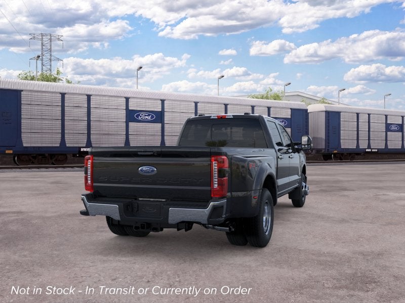 2026 Ford Super Duty F-350® Lariat®